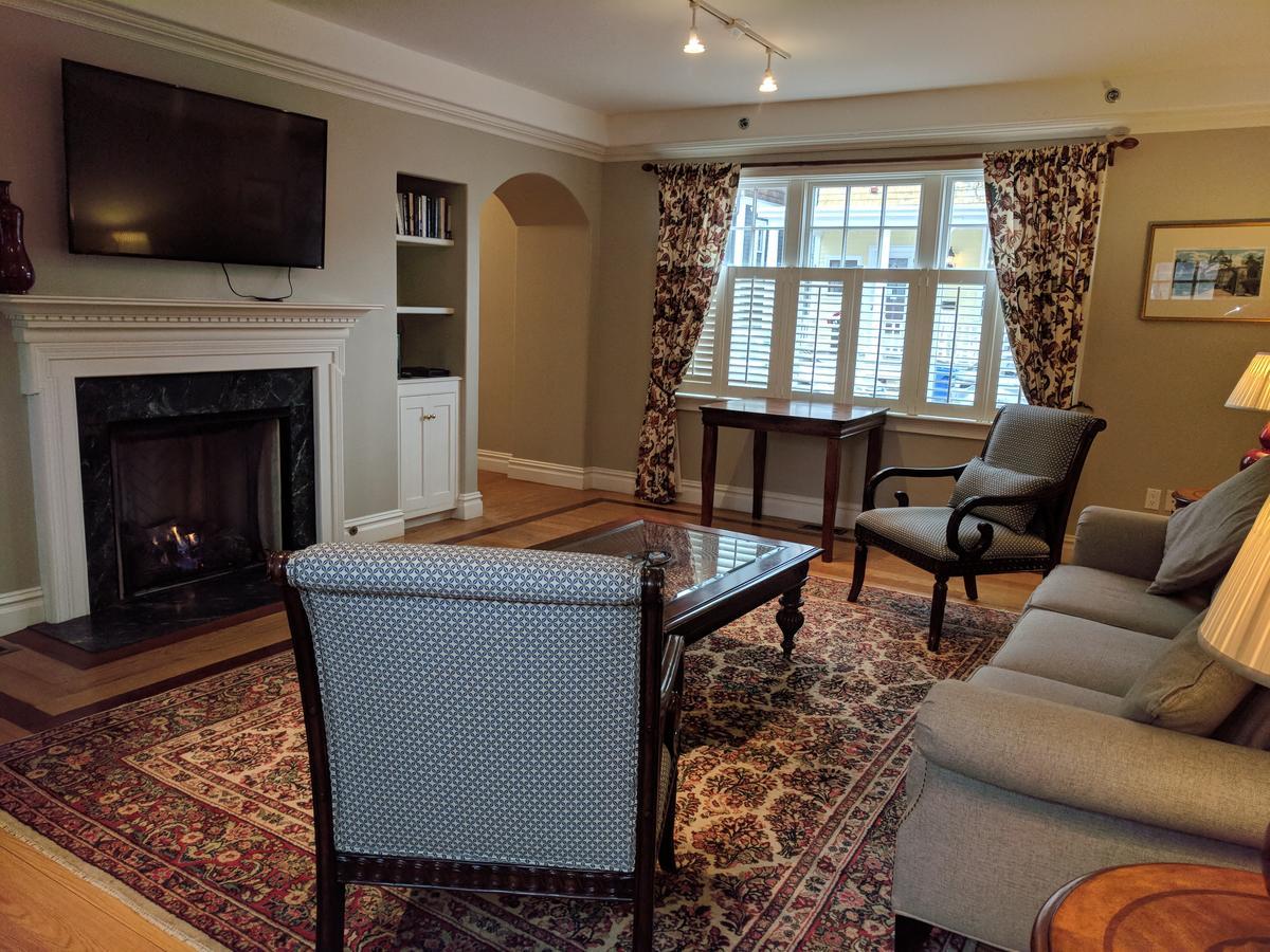 Pelham Court Apart-hotel 3*