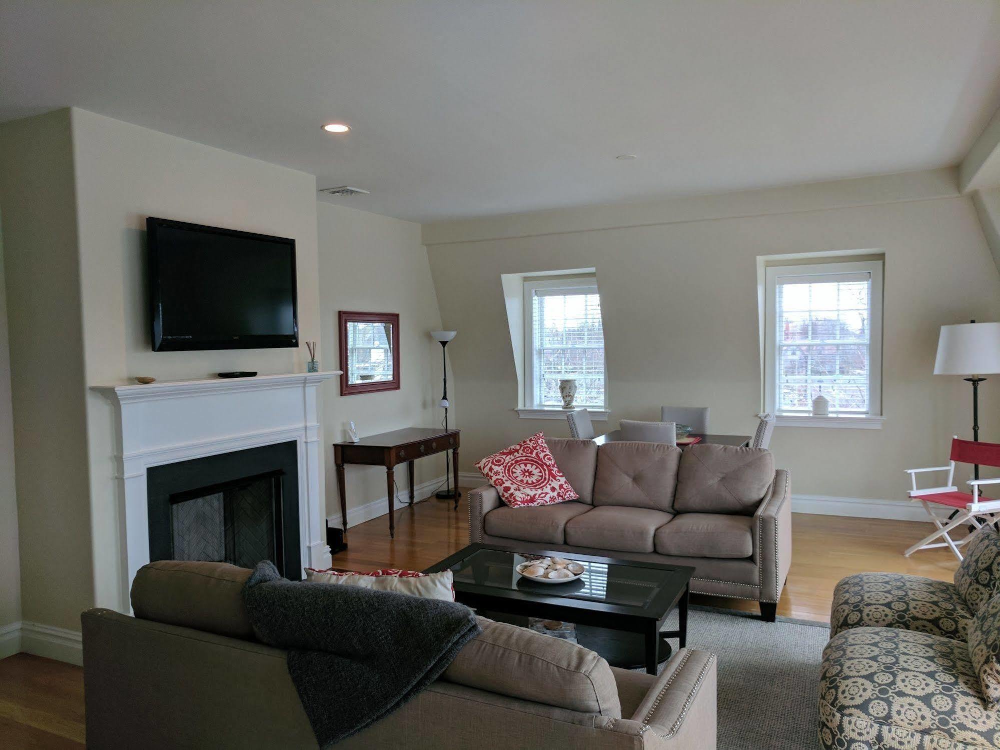 Pelham Court Apart-hotel 3*